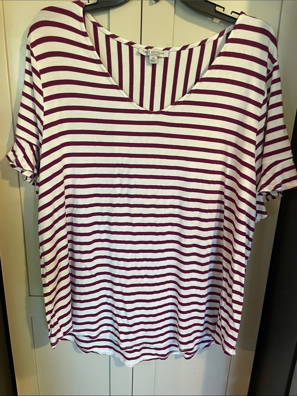 Green Envelope Striped V-Neck Tee in White and Maroon